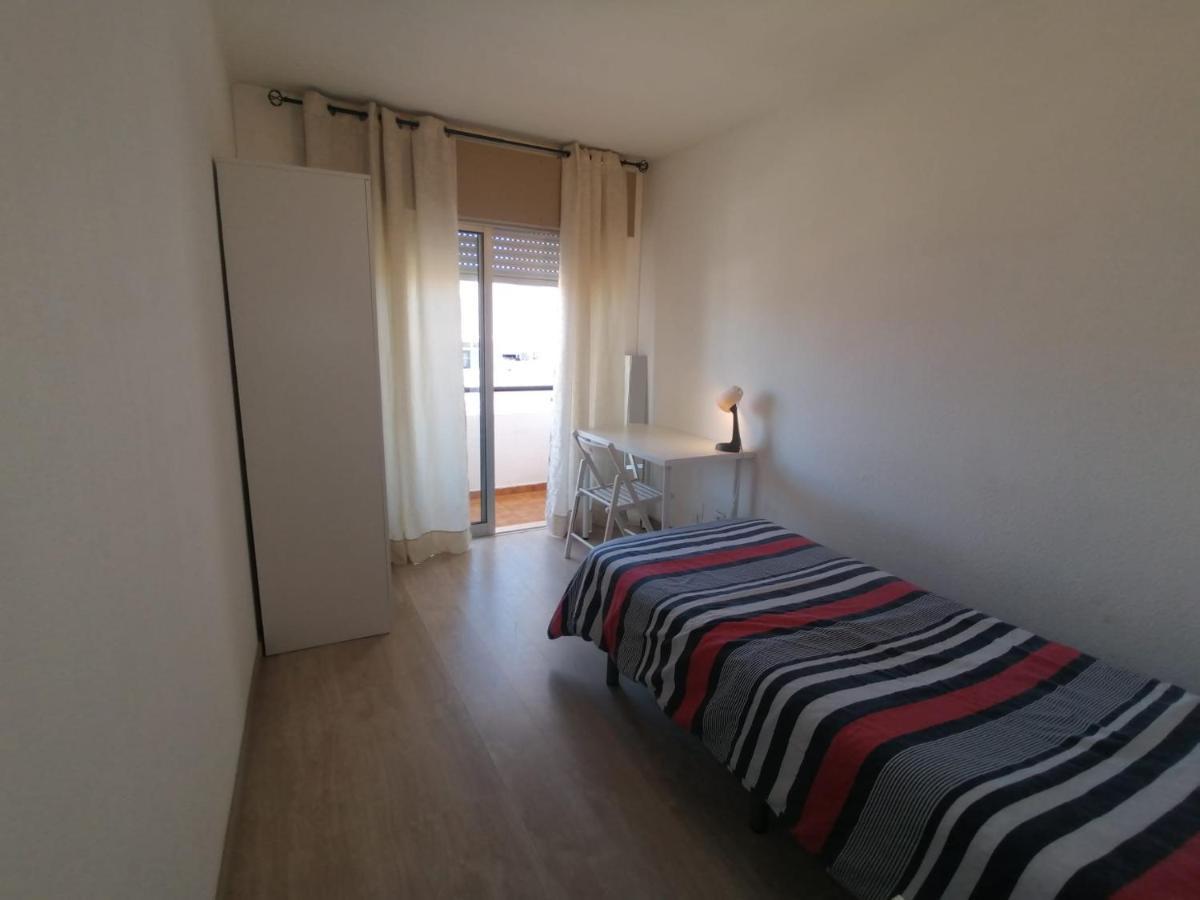 Apartment Poeta Aleixo In Faro Luaran gambar