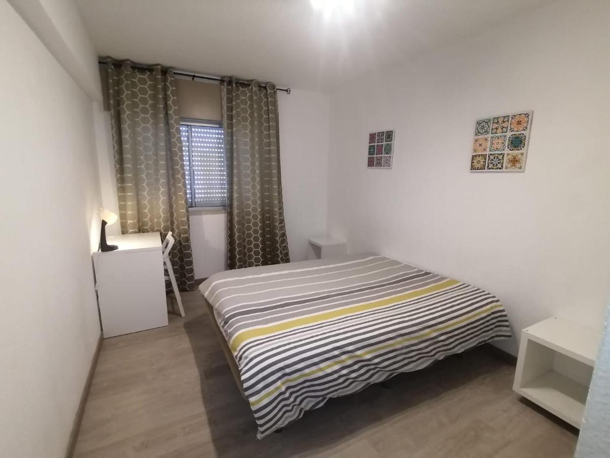 Apartment Poeta Aleixo In Faro Luaran gambar